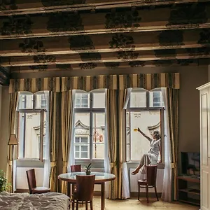  Apartment Thunovska Tschechische Republik
